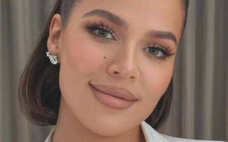 Khloé Kardashian Slammed With New Photoshop Accusations After Fragrance Launch