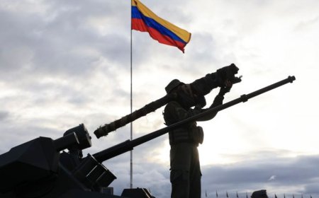 加勒比海地区军事集结之际，特朗普与马杜罗通话