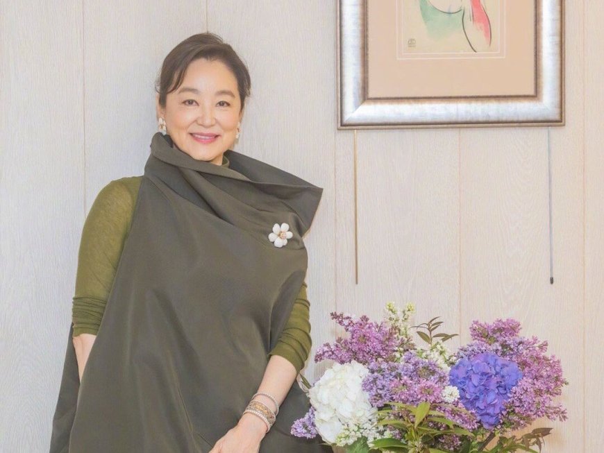 林青霞71歲生日凍齡美貌引讚嘆　戴230萬梵克雅寶珠寶優雅迷人