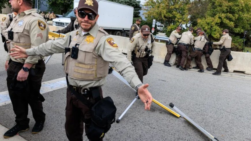 特朗普将美国城市军事化的政策会得逞吗？