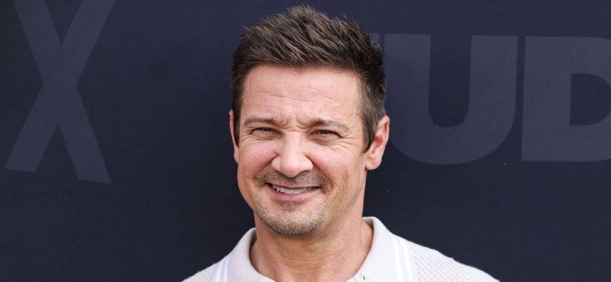 Jeremy Renner’s Secret Texts And Alleged Threats Spark New Hollywood Scandal