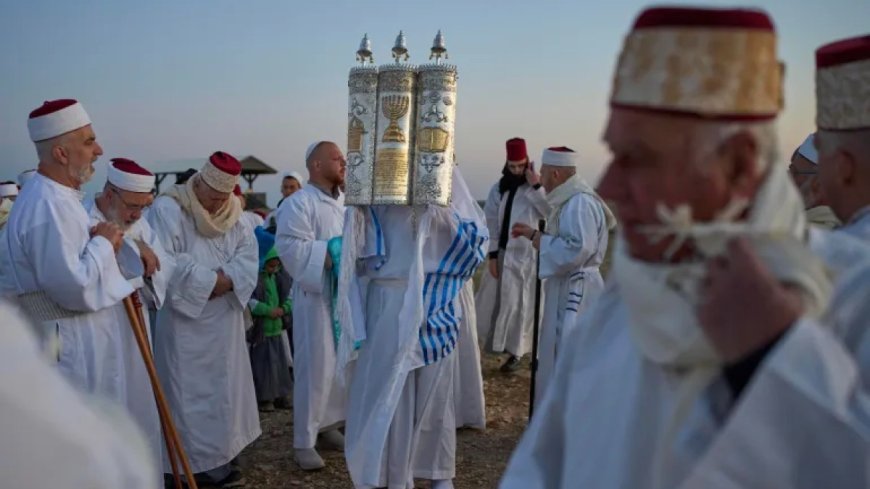 撒玛利亚人：被以色列否定的摩西追随者