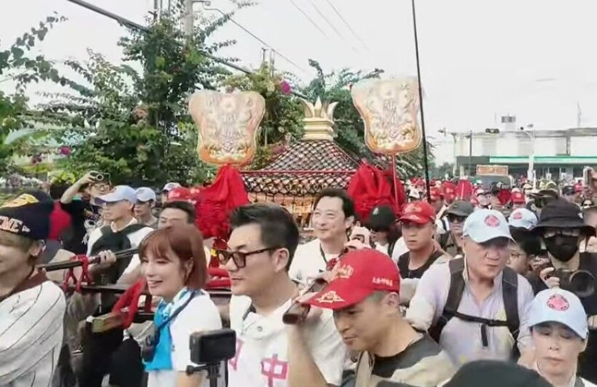 三媽賜福田中馬拉松！任賢齊返鄉抬轎　小鎮湧進上萬跑者