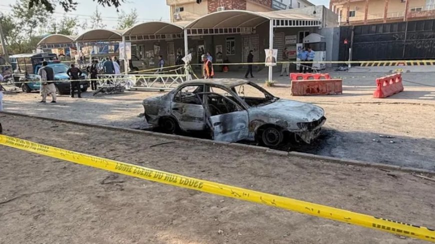 巴基斯坦目击者回忆伊斯兰堡自杀式炸弹袭击后的混乱场面