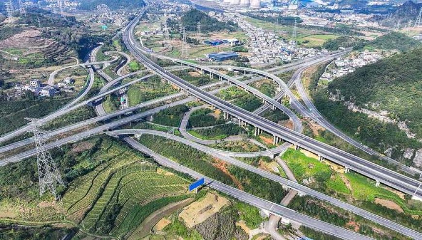 10月财政支出放缓，年末地方债发行加速助力稳增长