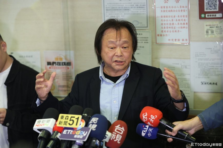 反攻大陸成功？從從容容游刃有餘登上共艦　王世堅笑：統一次就好了