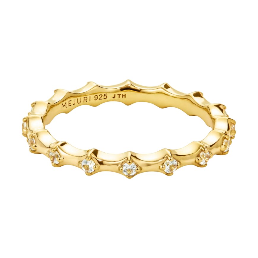 Holiday Gift Guide: Spoil Your Loved Ones With These Unforgettable Gifts