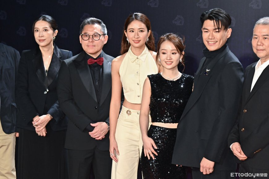 金馬紅毯／柯煒林「醫生准熬夜」嗨喊：期待慶功宴　爸媽飛台「擁抱當幸運物」