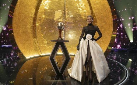 ‘DWTS’ Host Julianne Hough on Finding Her Place in the Ballroom, Navigating ‘Dangerous’ Online Hate and Reality TV’s Triumphant Return