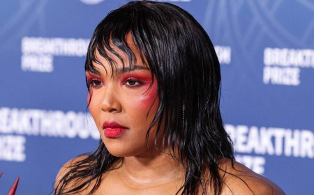 Lizzo Screams 'Mind Your Business' At Body Shamers After 'Dumb Jokes'