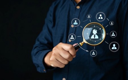 【评论】“最忙五人组”事件频发，除了批评懒惰懈怠更要深挖暗藏的腐败