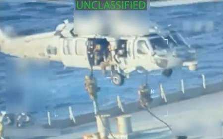 特朗普称美国在委内瑞拉附近扣押一艘巨型油轮