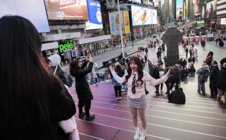 美国计划对免签游客进行强制社交媒体审查