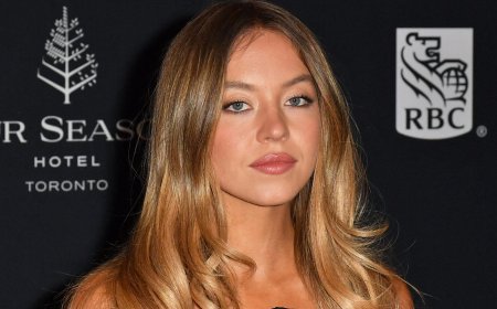 Sydney Sweeney's SI Cover Goes Viral For The Wrong Reason As Fans Slam 'Push-Up Bra' Under Boxing Tank