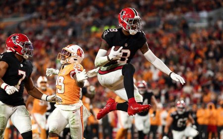 Falcons shock Bucs with walk-off field goal as Kyle Pitts totals 3 touchdowns in career game