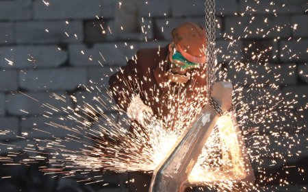 中國勞動人口老化且減少　2023年平均年齡直逼40歲