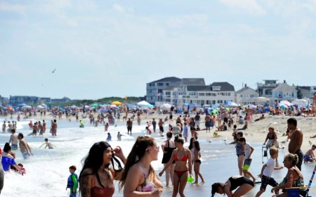 Smoking and vaping may be banned at one state's most popular beaches and parks: Here's why