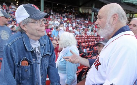 Stephen King recalls hugging Rob Reiner after watching 'Stand by Me' in tribute to director