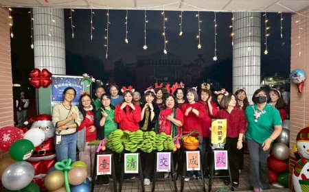 歲末校園風景！400台中學子「抬青蕉」祝福聲中迎接學測挑戰