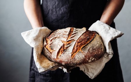 15 bread making essentials, starting at $5 – sourdough kits, scrapers and more
