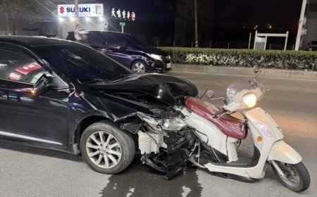 高雄轎車連環撞2車！一路沒剎車「機車卡進車頭」　3人傷送醫