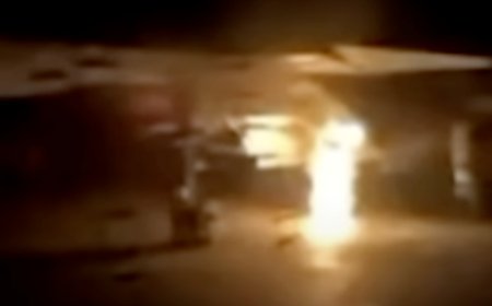 乌克兰称纵火焚烧2架苏-30战机，俄方暂无回应