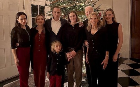 Biden nearly invisible in own Christmas family photo as Hunter takes center stage