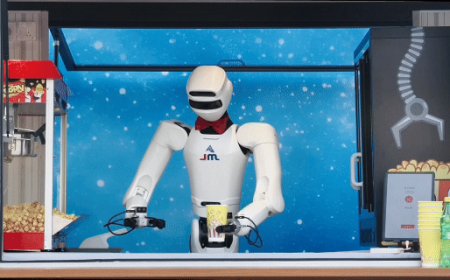星尘智能开启“机器人 MART”千台级批量交付，自主售卖玩偶盲盒