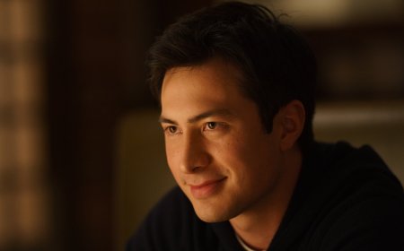 Hudson Williams on the ‘Heated Rivalry’ Finale, That Improvised Sex Scene and Shane’s Talk With His Mom: ‘That Ruined Me the Most’