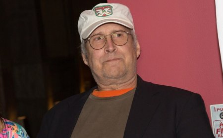 Chevy Chase 'has basically come back from the dead' after 2021 heart scare and hospitalization