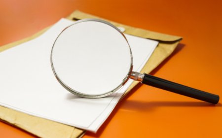 地方新闻精选 | 考公机构挂横幅“上岸彩礼多要20万”被查 小学食堂使用过期米线被罚5万