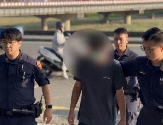 台中男到處開車門行竊被逮　得手3萬8現金、2支手機