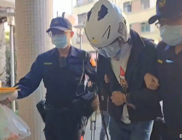 基隆毒駕累犯連撞10汽機車！釀1死2傷慘劇　遭羈押禁見