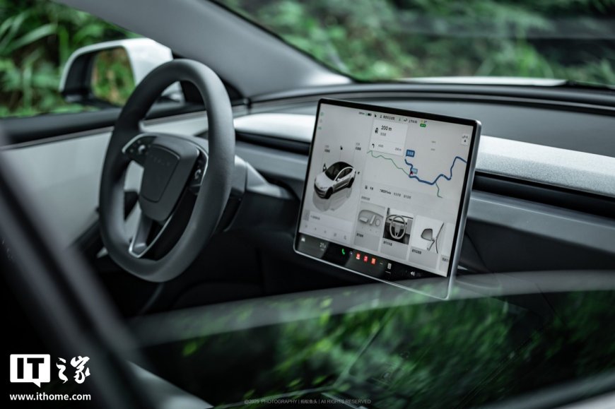 美国调查特斯拉 FSD：至少存在 80 起违反交通规则的案例