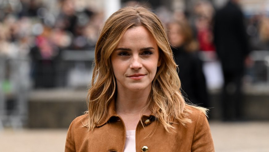 Emma Watson's Sporty Sneakers Are 'Like Walking on Clouds'