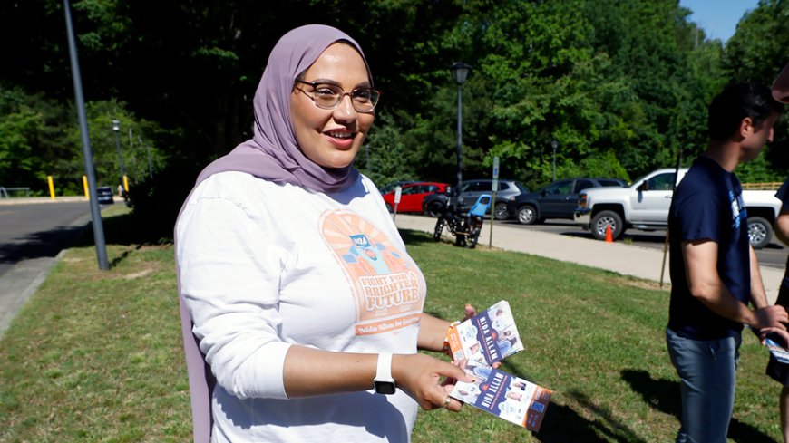 Progressive powerhouses launch primary war against Democratic establishment ahead of 2026 elections