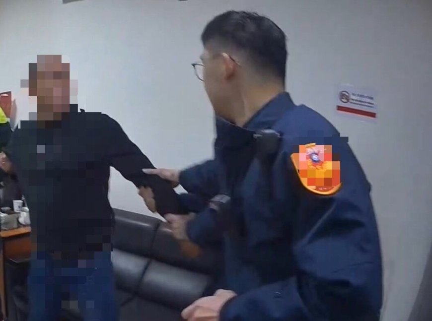 嫌結帳慢狂毆超商店員！追急診室胡鬧還辱警　臨時工犯4罪慘了