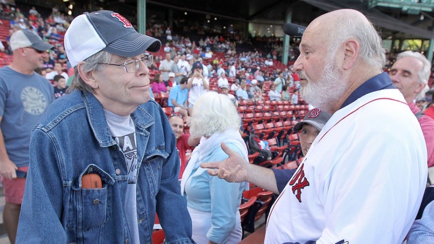 Stephen King recalls hugging Rob Reiner after watching 'Stand by Me' in tribute to director