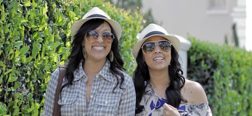 Tia Mowry Clears The Air On Rumored Feud With Her Twin Sister Tamera