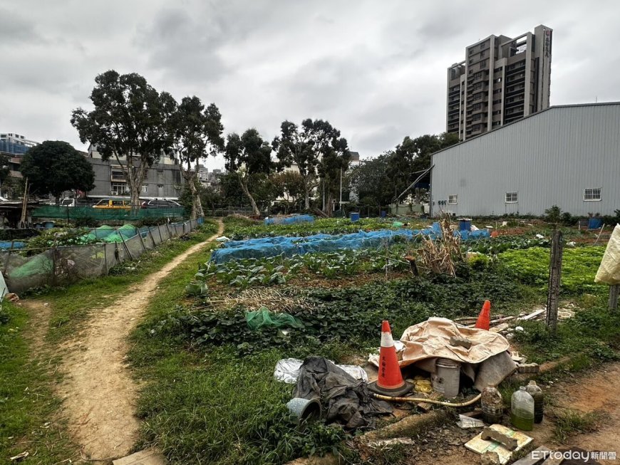 快訊／林口菜園驚傳砍人案！1男全身多處刀傷　滿身血送醫
