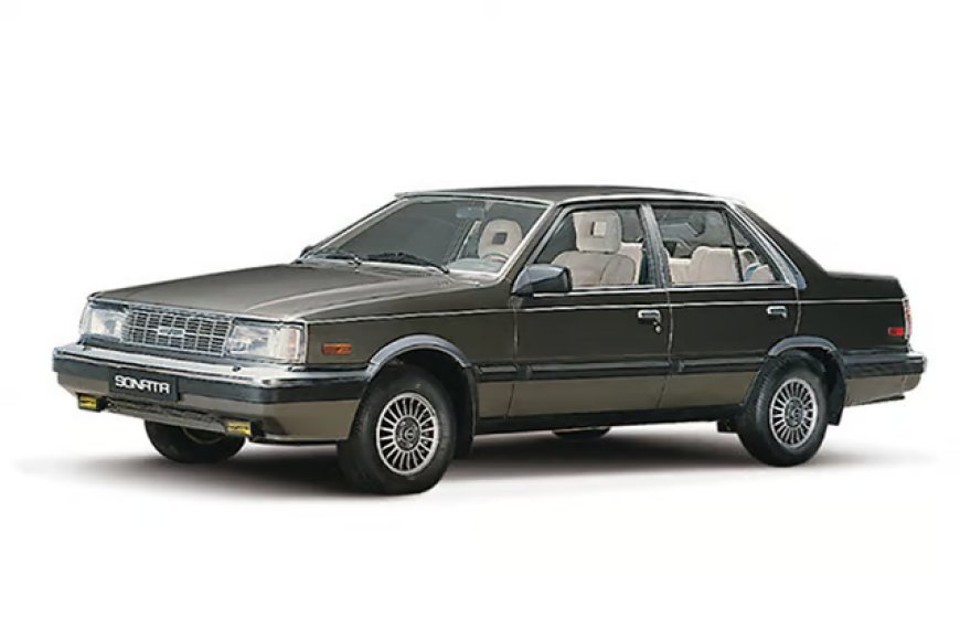 将复古风贯彻到底，现代下一代索纳塔被曝将致敬 80 年代初代车型