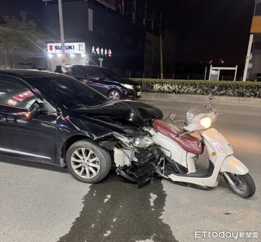 高雄轎車連環撞2車！一路沒剎車「機車卡進車頭」　3人傷送醫