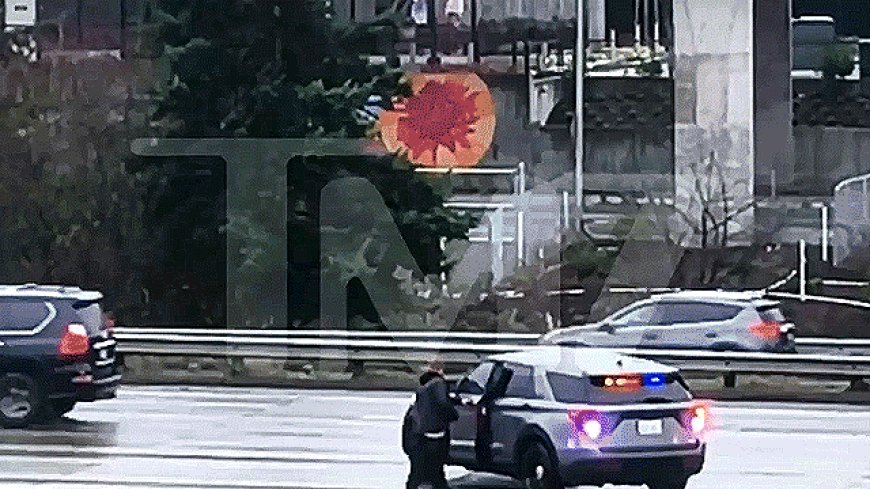 WATCH: Video shows suspect push trooper to ground before stealing patrol cruiser on Christmas Day