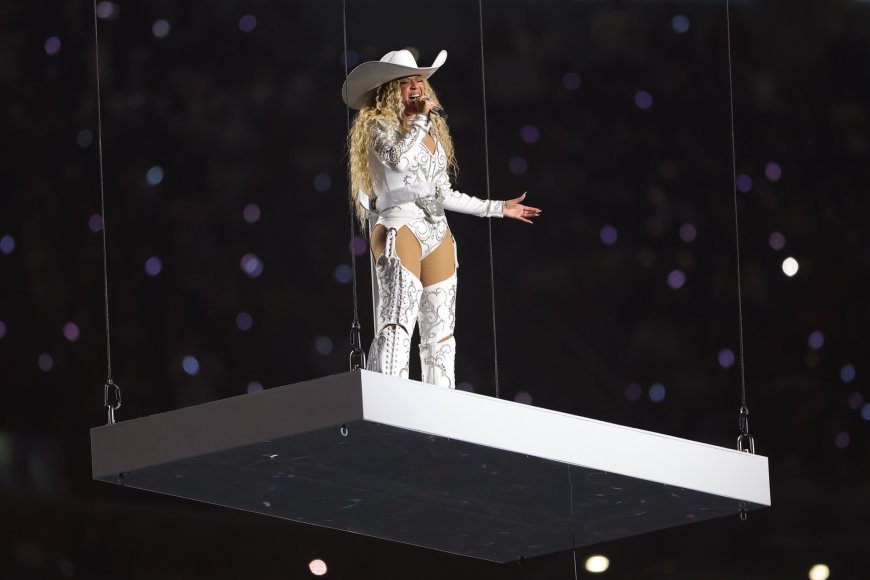 Beyonce Named a Billionaire by ‘Forbes’ After 'Cowboy Carter Tour' Success