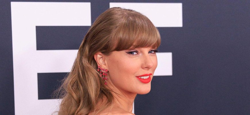 Taylor Swift Leaves Stadium Worker In Tears With Heartwarming Act Of Kindness On Christmas Day