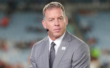 Dolphins turning to Hall of Fame quarterback to help find next general manager: report