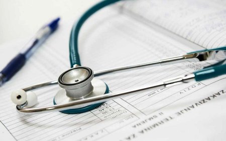 AI disclosure in healthcare: What patients must know