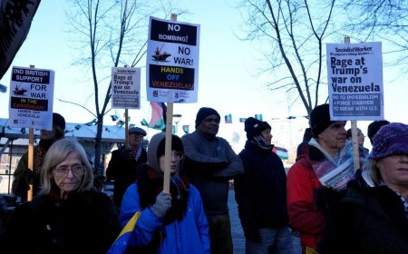 美媒：马杜罗夫妇被美军从卧室拖出带走