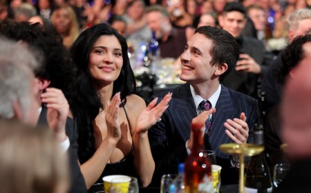 Timothée Chalamet Thanks Kylie Jenner After Winning Best Actor at Critics Choice Awards: ‘I Love You. I Couldn’t Do This Without You’