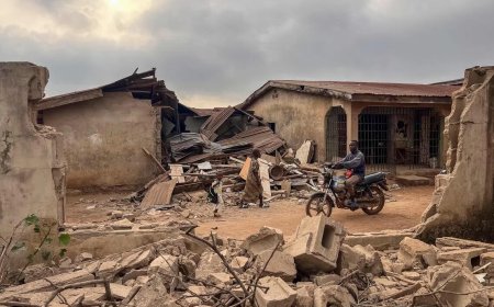 英法对叙利亚境内“ISIS”目标发动联合空袭